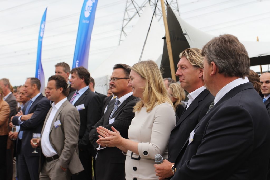 lng tankstation, minister Schultz