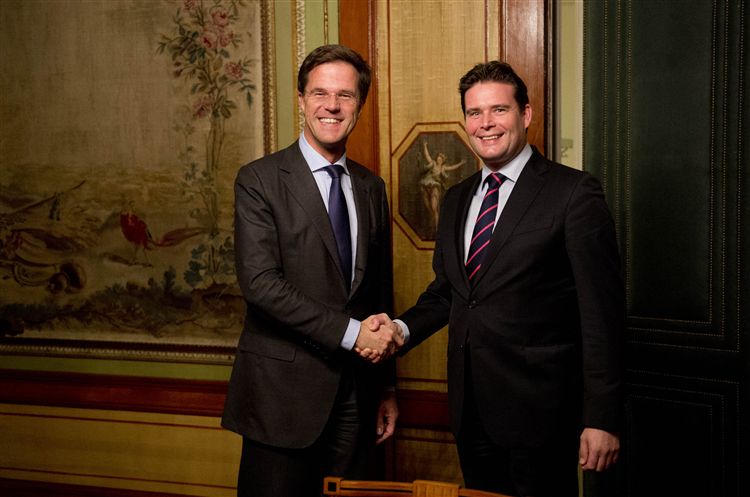 Mark Rutte, Frans Weekers, Financiën, VVD