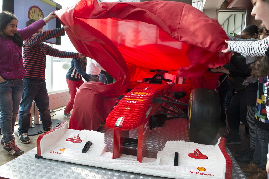 shell, lego, ferrari