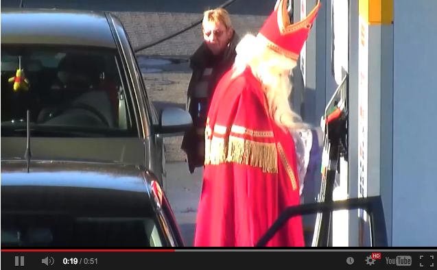 Sinterklaas, tankstation, tanken