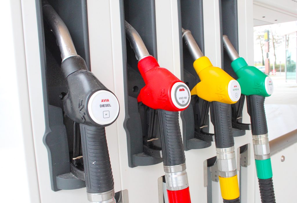 De Vereniging Zakelijke Rijders (VZR) zegt het ‘absoluut niet eens’ te zijn met de dreigende accijnsverhoging op benzine en diesel die, zoals het er nu naar uitziet, in januari 2025 zal worden doorgevoerd. ‘Voor de zakelijke rijder zijn de kosten nu al niet te overzien.’
